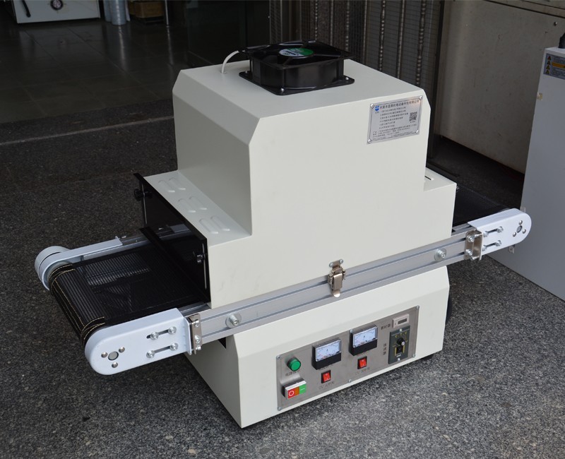 桌面式1KW2組燈 無腳輪固化機.jpg 桌面式1KW2組燈 無腳輪固化機.jpg